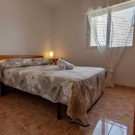Apartamento 25d Vora 2 *